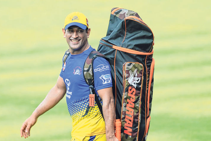 Dhoni credits tennis ball cricket for quick hands behind stumps - Inside  Sport India