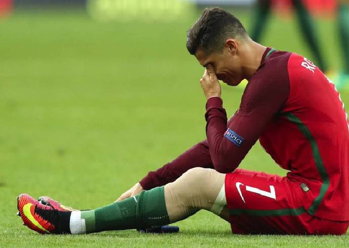 Cristiano Ronaldo leaves World Cup in tears as chances to win