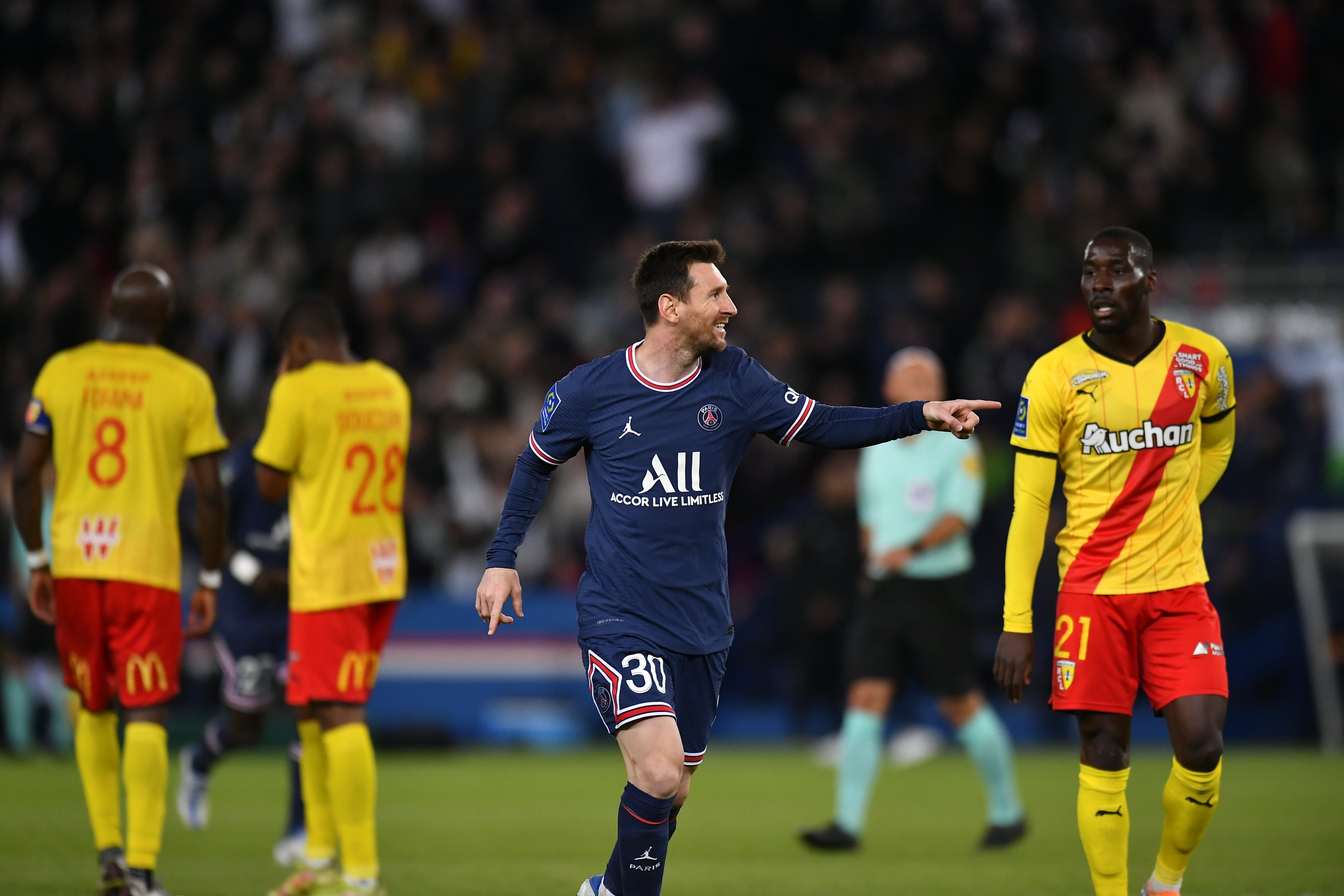 RC LENS - PARIS SAINT-GERMAIN (1 - 0 ) - Highlights - (RC LENS - PARIS SG)  / 2020/2021 