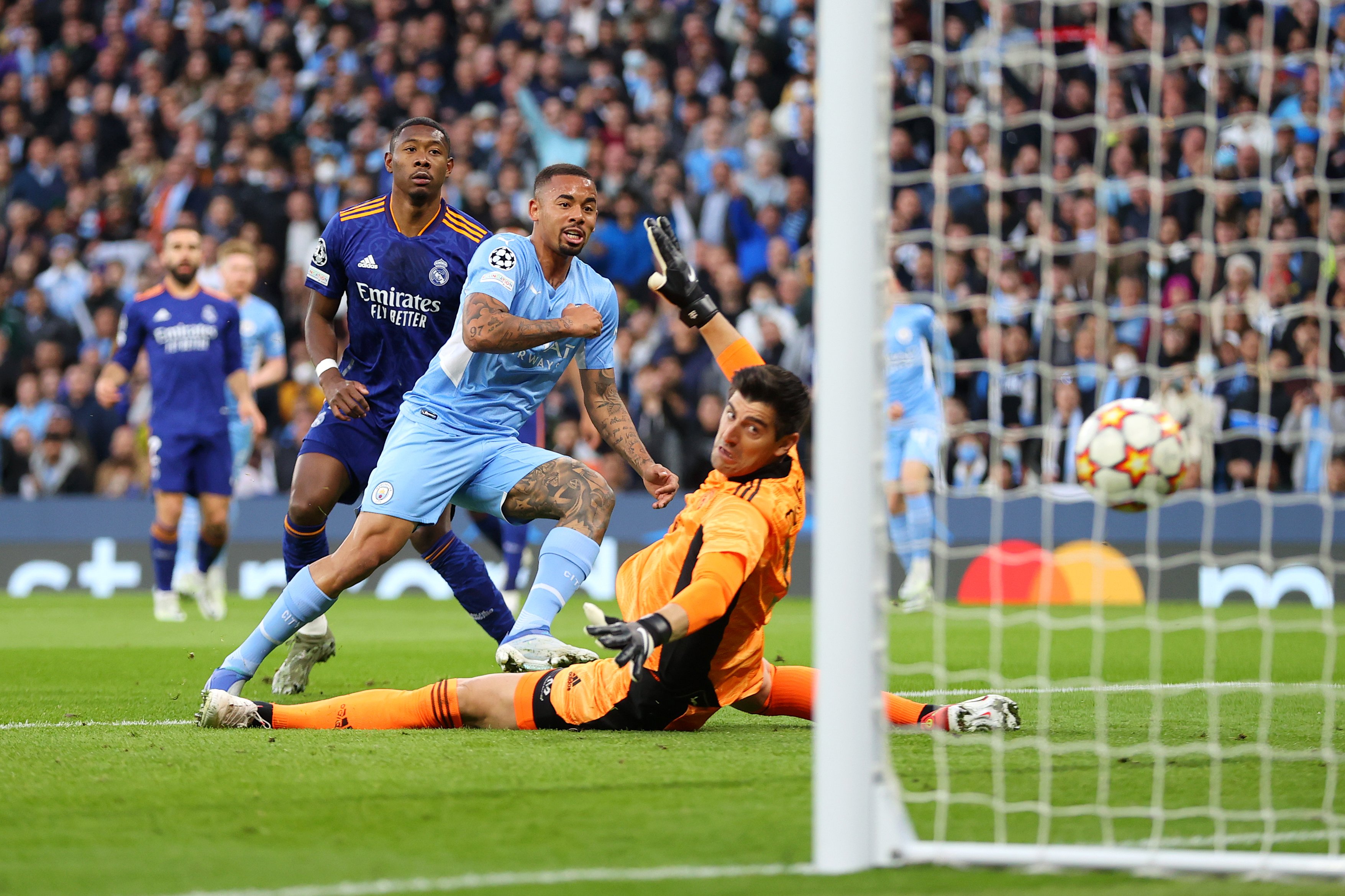 Champions League Semi-Final LIVE: Real Madrid eye an Iconic COMEBACK at the Santiago Bernabeu against Guardiola & Co, Follow Real Madrid vs Manchester City 2nd Leg LIVE Streaming: Check Team News