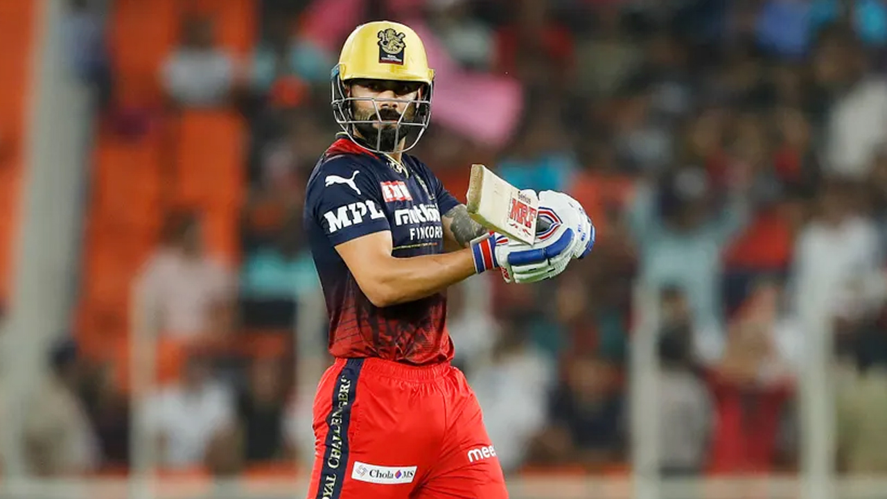 IPL 2022: FLOP on the field, SUPER-HIT on social media - Virat Kohli's Playoff post becomes most shared tweet during IPL 2022