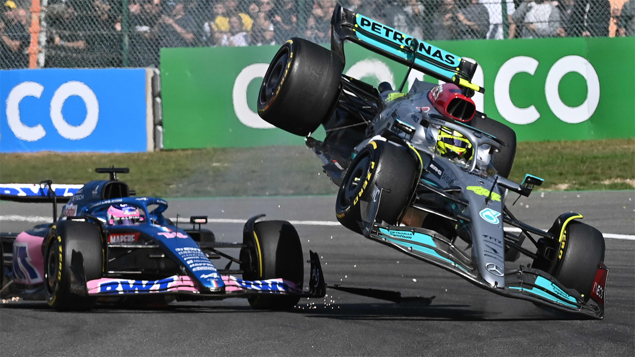 F1 Belgian GP LIVE: Lewis Hamilton Crashes Out Of Belgian GP On Opening ...