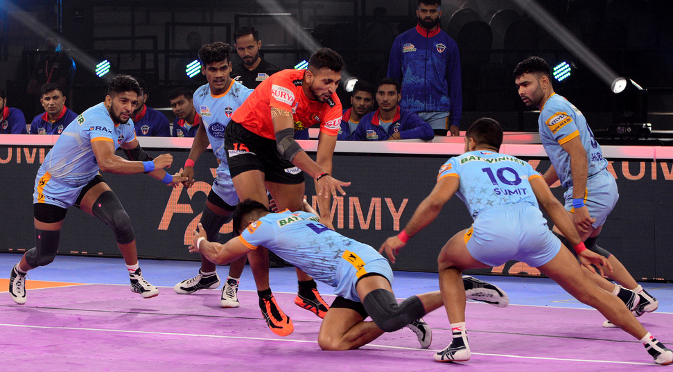 Pro Kabaddi 2019: U Mumba end UP Yoddha's winning run; Thalaivas