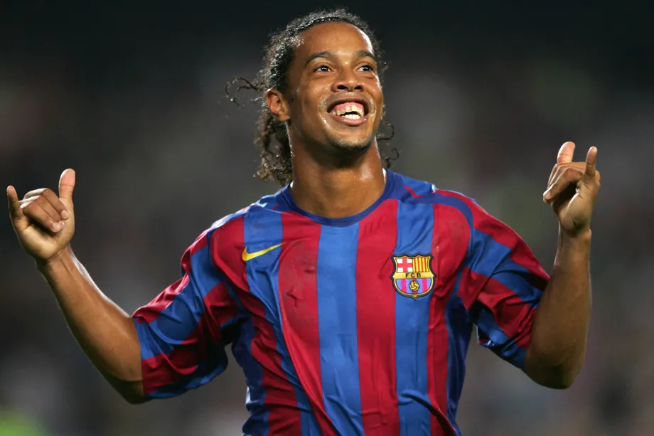 Ronaldinho Son Barcelona: Following his Father Footsteps? Legendary FCB ...