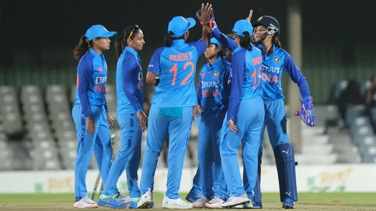 ICC Women T20 Rankings: Harmanpreet Kaur, Deepti Sharma make HUGE GAINS ...