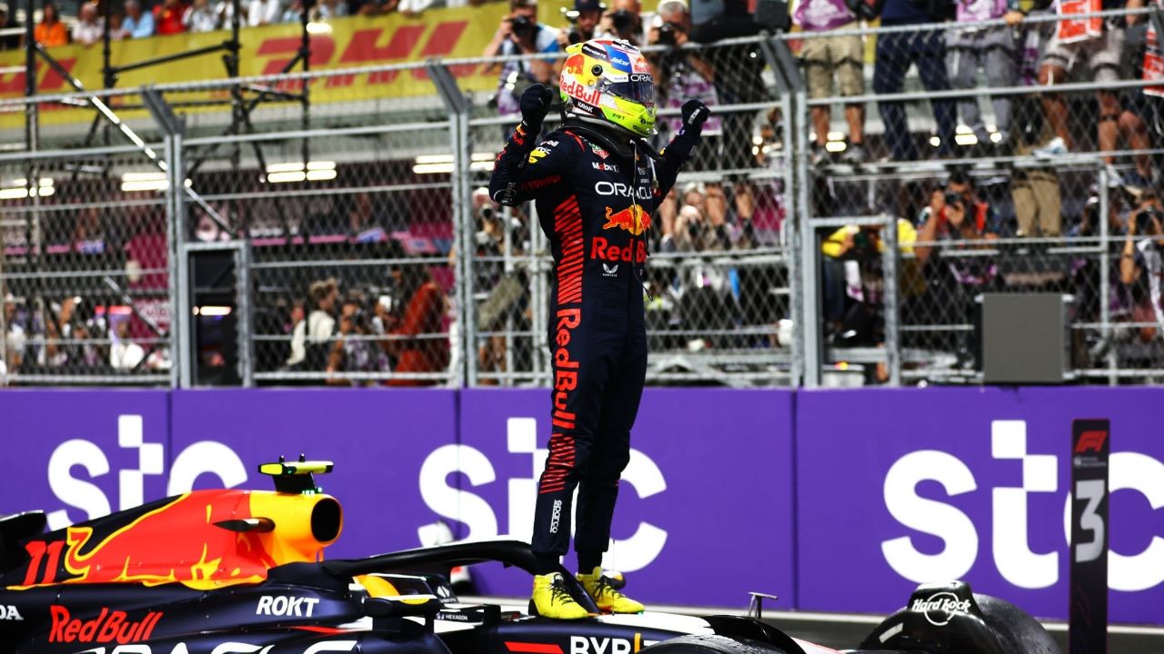 F1 - Welcome to the back-to-back world champion club, Max 😉