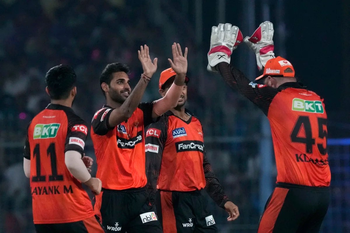 IPL 2023, IPL 2023 Playoff, IPL 2023 Playoffs Race, IPL 2023 Playoffs Race LIVE, IPL Playoff Scenarios, RR, LSG, CSK, GT, PBKS, MI, KKR, RCB, SRH, Chennai Super Kings, Gujarat Titans, Rajasthan Royals, Lucknow Super Giants, Punjab Kings, Royal Challengers Bangalore, Kolkata Knight Riders, Mumbai Indians, Delhi Capitals, Sunrisers Hyderabad