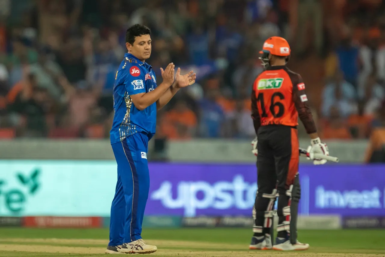 Most IPL Wickets: Watch 'Aging Like Fine Wine' Piyush Chawla Goes Past ...