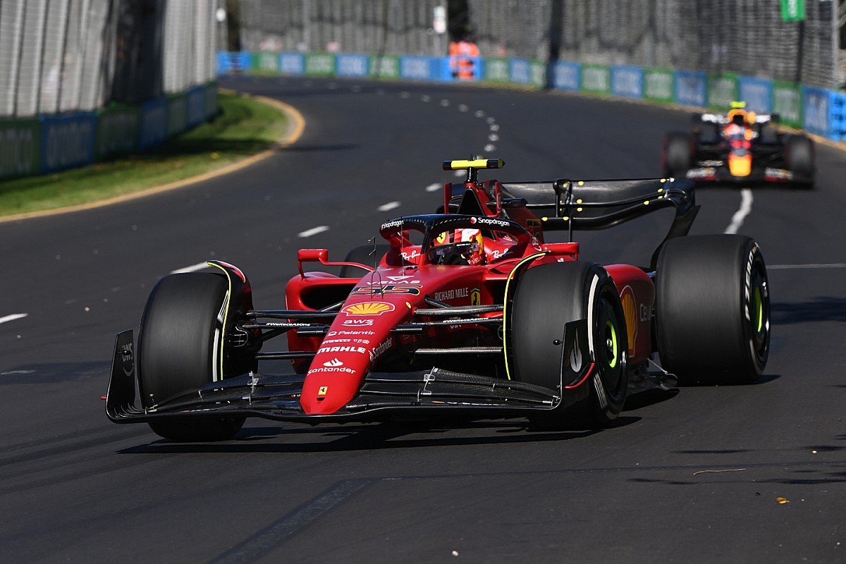 Formula 1: Ferrari menyerang, meminta peninjauan atas penalti Grand Prix Australia Carlos Sainz - Carlos Sainz, Grand Prix Australia, Fernando Alonso