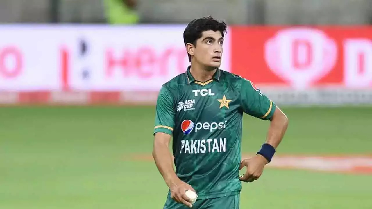 Big Blow for Pakistan as Naseem Shah gets ruled out of Asia Cup after picking injury in IND vs PAK clash, Zaman Khan replacement