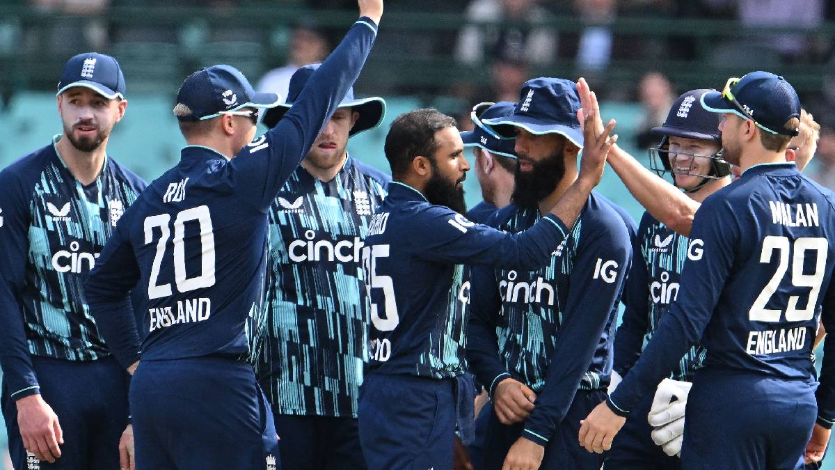 In an effort to eliminate the possibility of IPL franchises getting England's top cricketers, the ECB have handed multi-year central contracts to its players. 