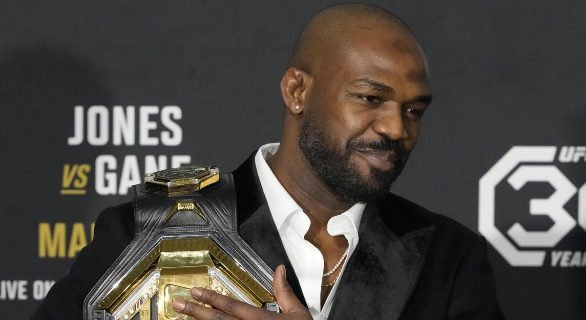 Jon Jones Speaks Out Against Viral Reel Comparing Running and MMA Toughness