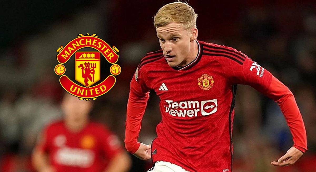 Donny Van De Beek Declares Desire for Playing Time Away from Manchester United